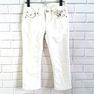 LA Idol | BLING WHITE CAPRI JEANS